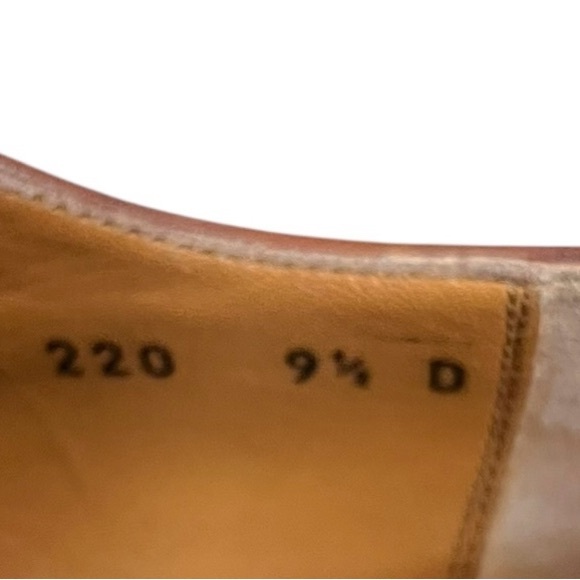 Salvatore Ferragamo Men’s Cigar Brown Leather Cap-toe Lace-up Shoes US Size 9